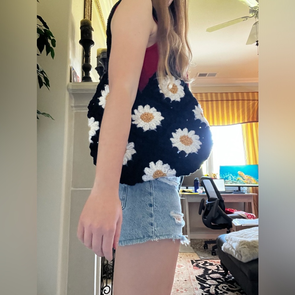 🌼Hand Crocheted Daisy Tote!🌼🥰 - Picture 4 of 14